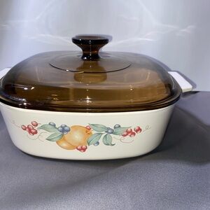Corning Ware Casserole Dish Abundance Fruit 2L Glass w/ Amber Lid  A-2-B